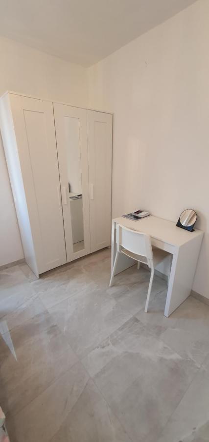 Apartmani Naomi&Leo เซนญ์ ภายนอก รูปภาพ